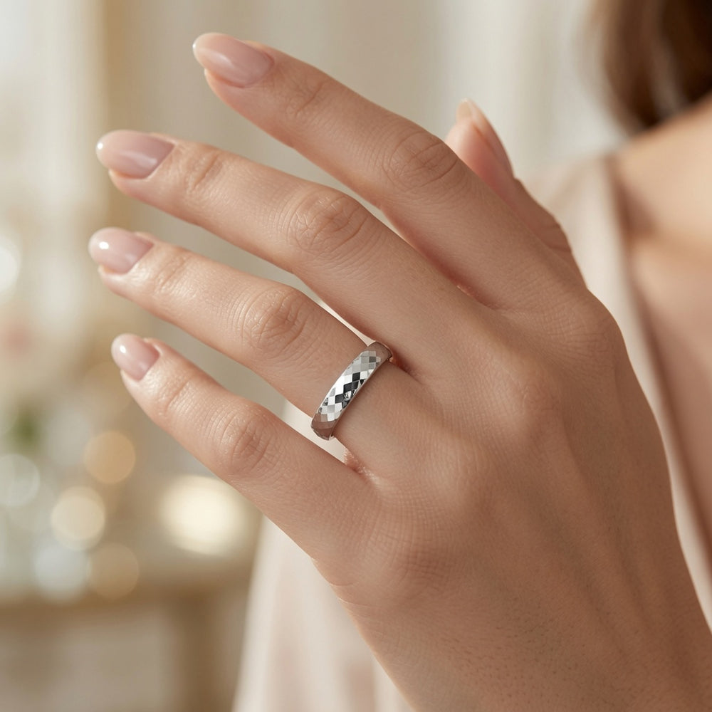 The Legacy Silver Set Faceted Silver Wedding Ring Set | 4mm & 6mm