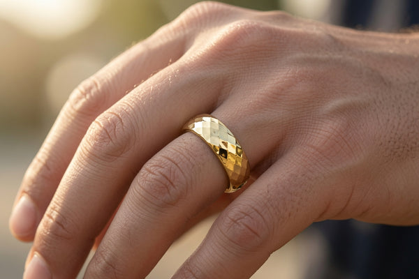 The Legacy Gold Set | Faceted Gold Wedding Ring Set |4mm & 6mm