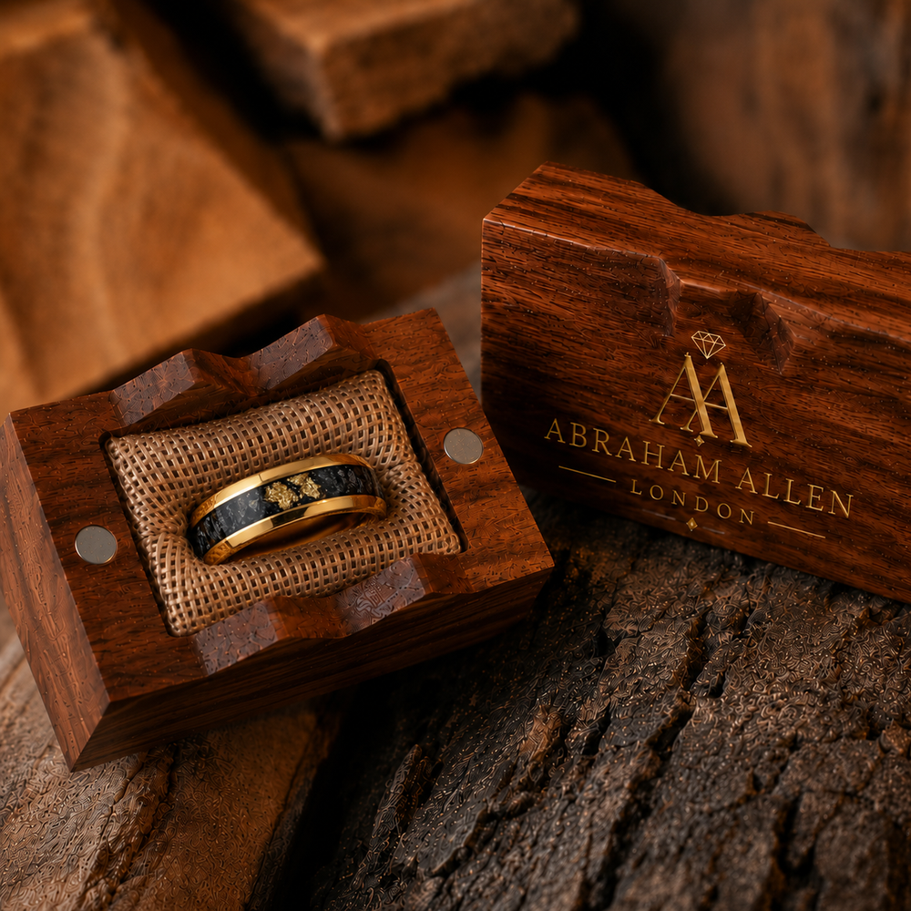 BlackGold Horizon – Black Tungsten Ring with 24K Gold Flake & Carbon Fibre Inlay | 4mm & 8mm