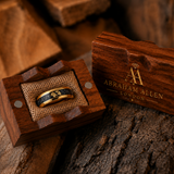 BlackGold Horizon – Black Tungsten Ring with 24K Gold Flake & Carbon Fibre Inlay | 4mm & 8mm