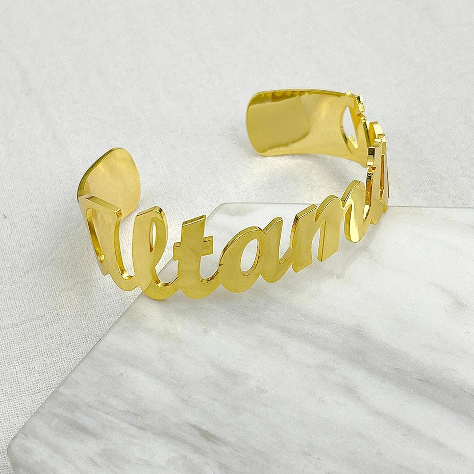 Personalized Wide Name Bangle - Abrahamallen