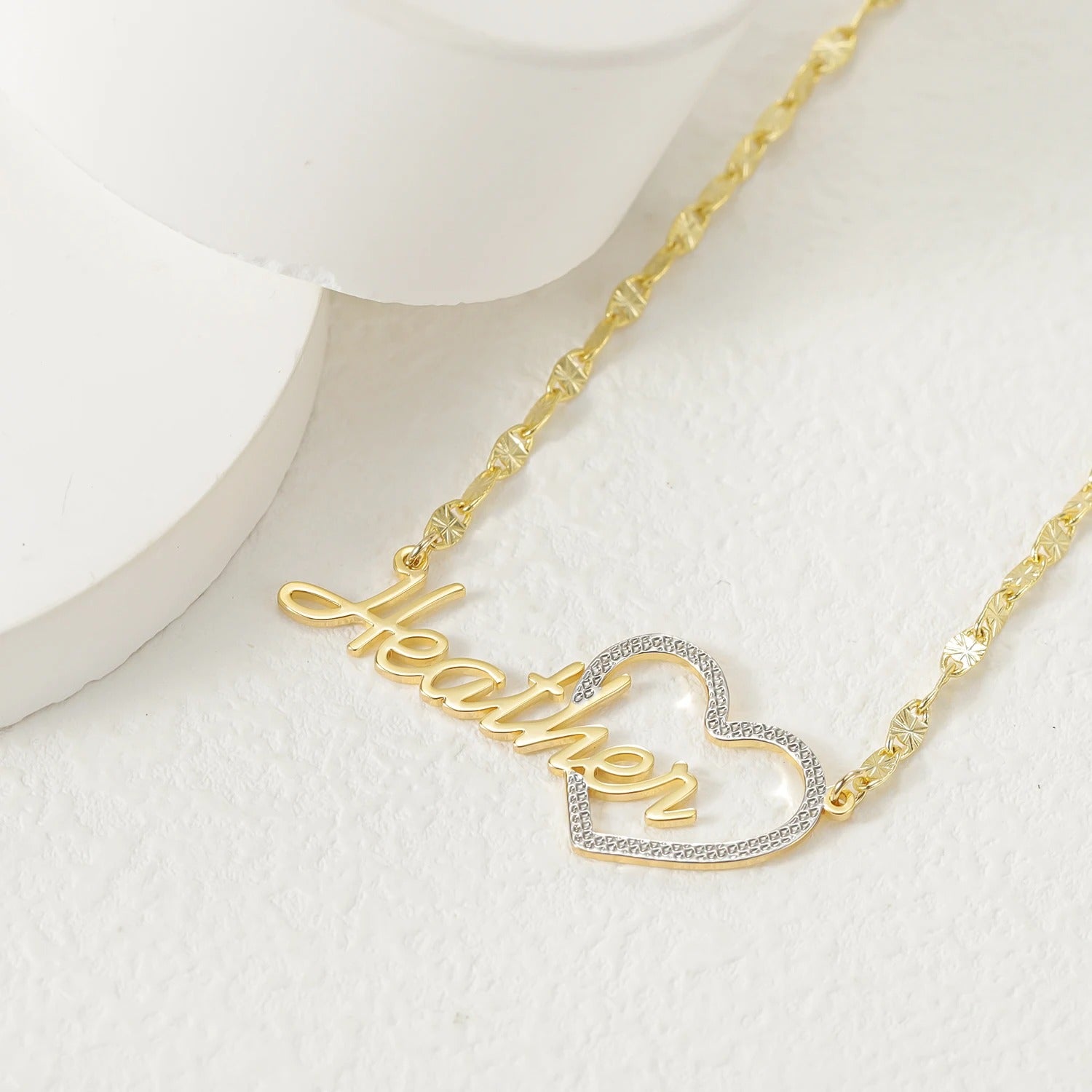 Personalized Name Heart Pendant Necklace - Abrahamallen