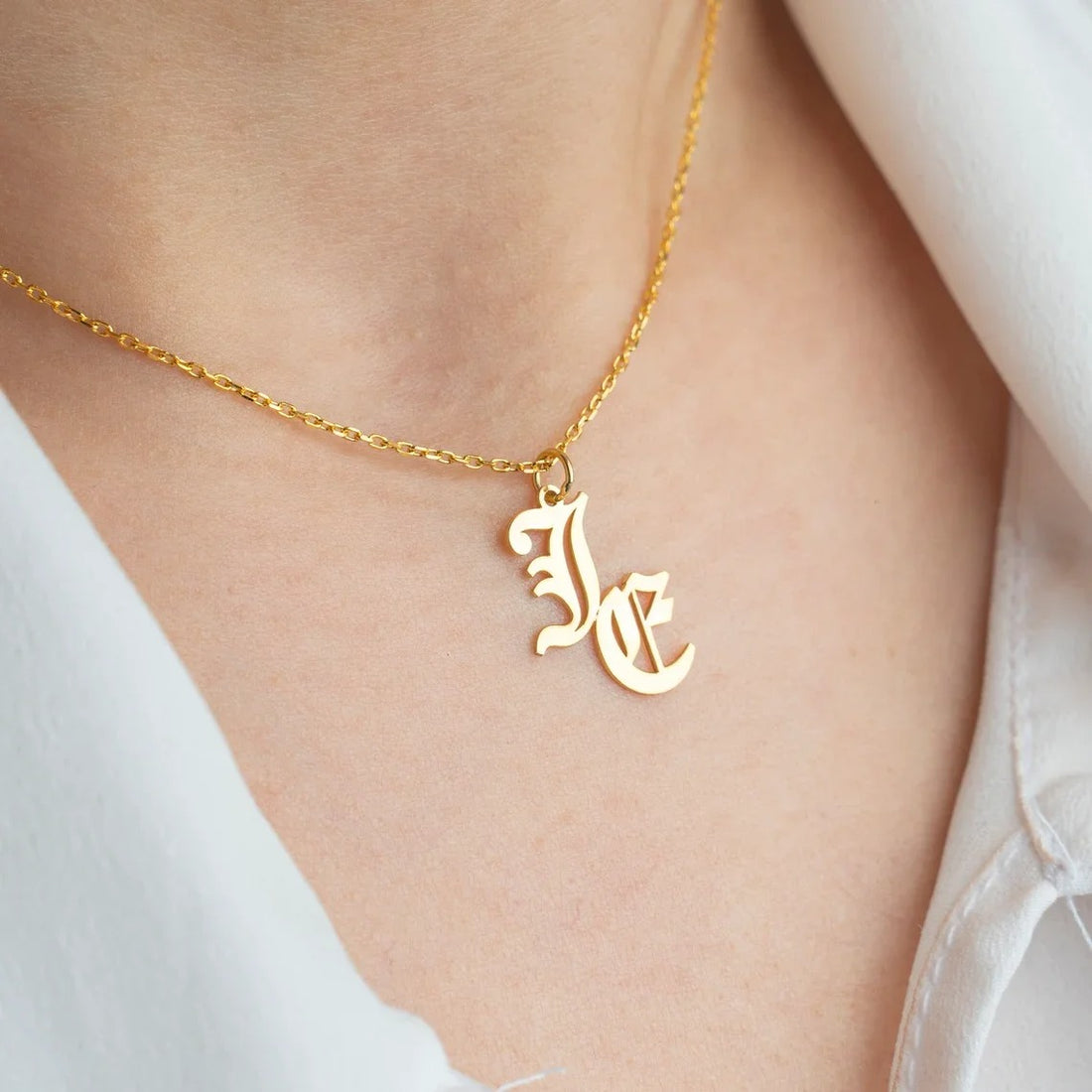 Personalized Couple's Initials Pendant Necklace - Abrahamallen