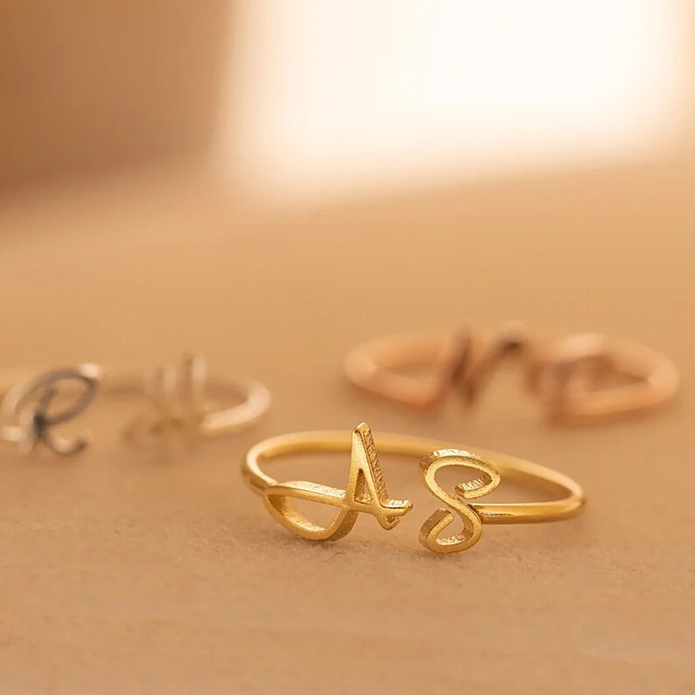 Personalized Initial Ring - Abrahamallen