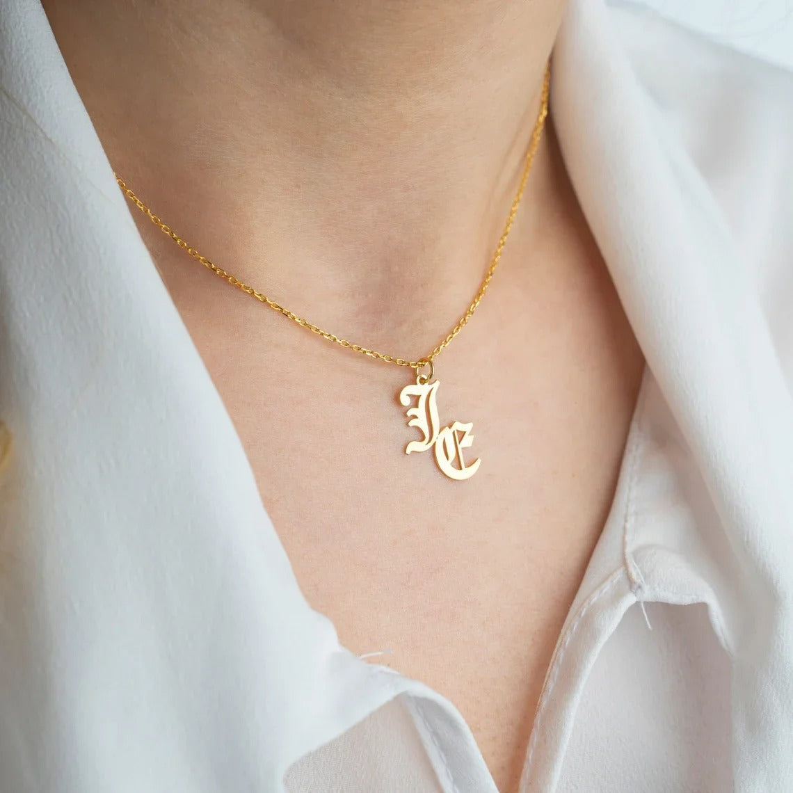 Personalized Couple's Initials Pendant Necklace - Abrahamallen