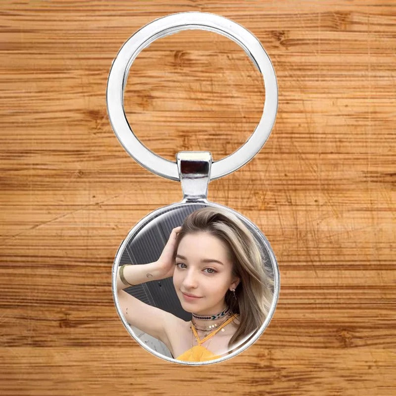 Personalized Daughter Photo Moon Keychain - Abrahamallen