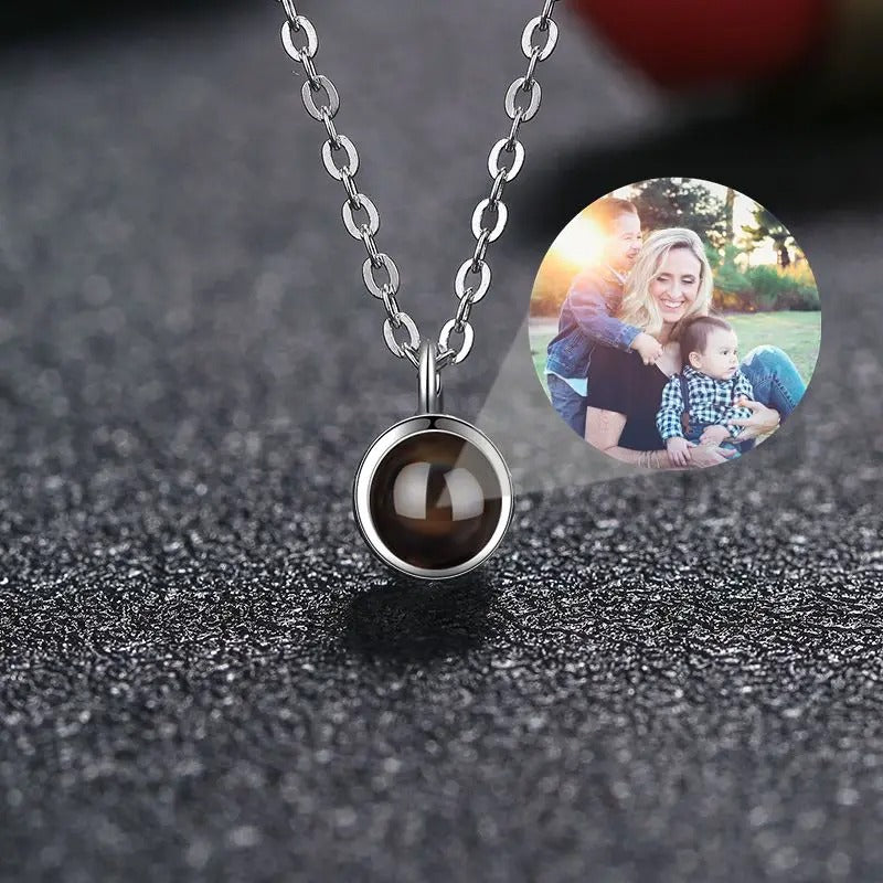 Projection Personalized Dainty Photo Pendant Necklace - Abrahamallen