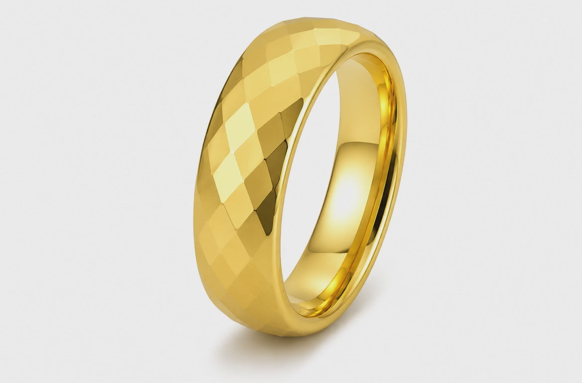 The Legacy Gold Set | Faceted Gold Wedding Ring Set |4mm & 6mm